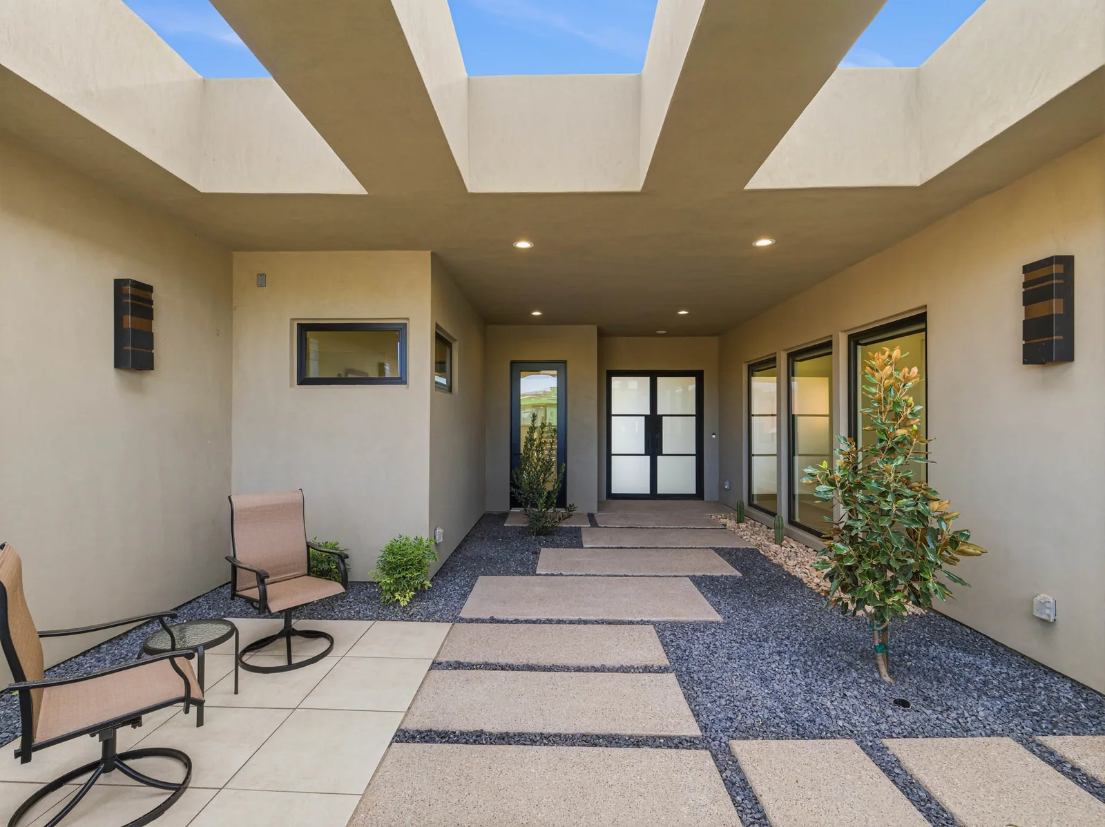 Courtyard at Zion Estate in Hurricane, Utah