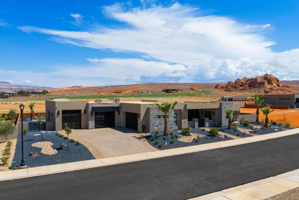 Zion Estate custom home framed by the desert landscape of Hurricane, Utah
